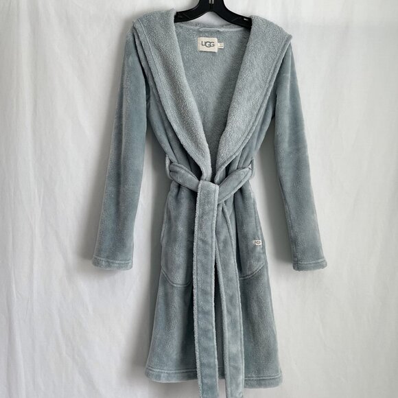 UGG Women’s Miranda Fleece Hooded Short Robe Size S Blue Plush Belted Pockets - Picture 4 of 11
